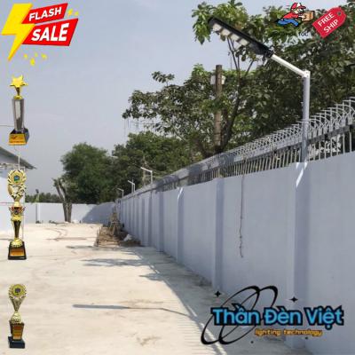 Đèn năng lượng mặt trời chính hãng 100W