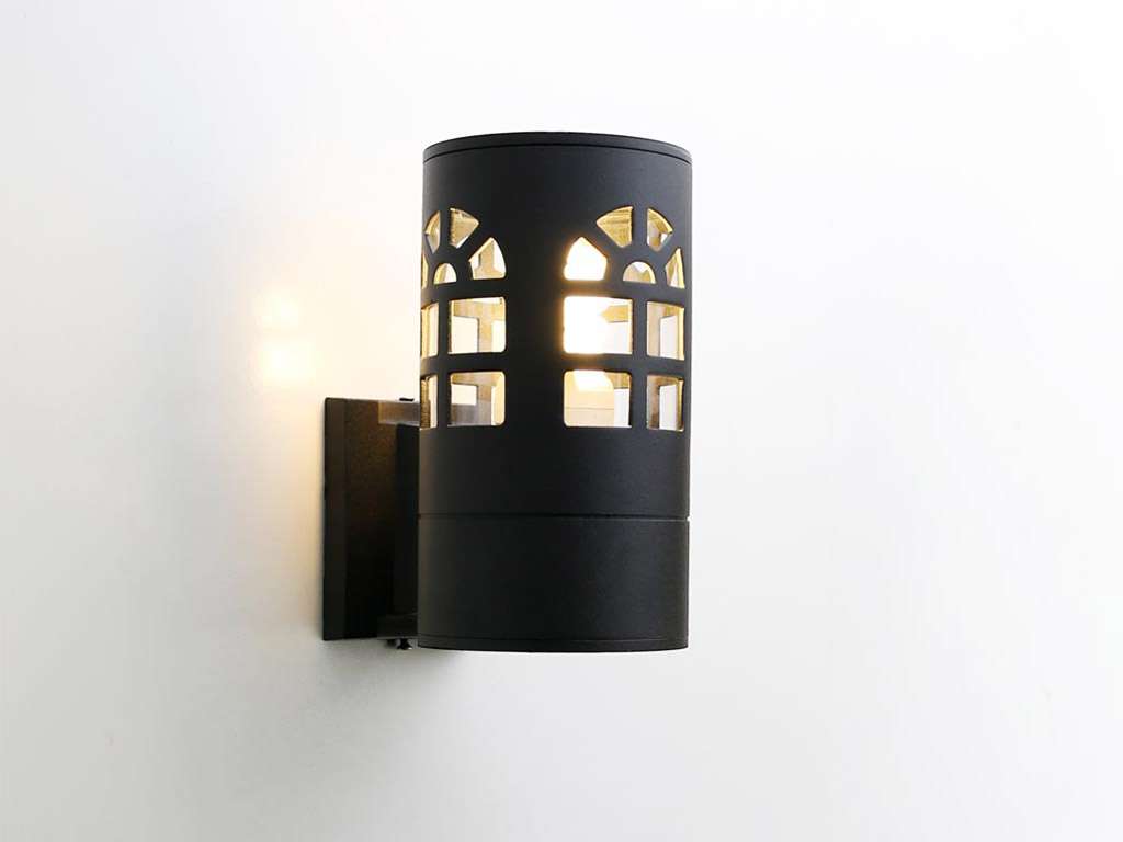 Đèn treo tường ngoài trời giá rẻ